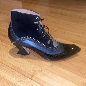 Fluevog ankle boots Germaine